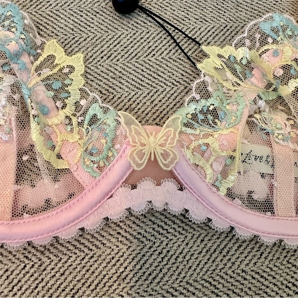NWT For Love & Lemons Dottie Butterfly Underwire Bra Size XXS Pastel Lace - Picture 8 of 11